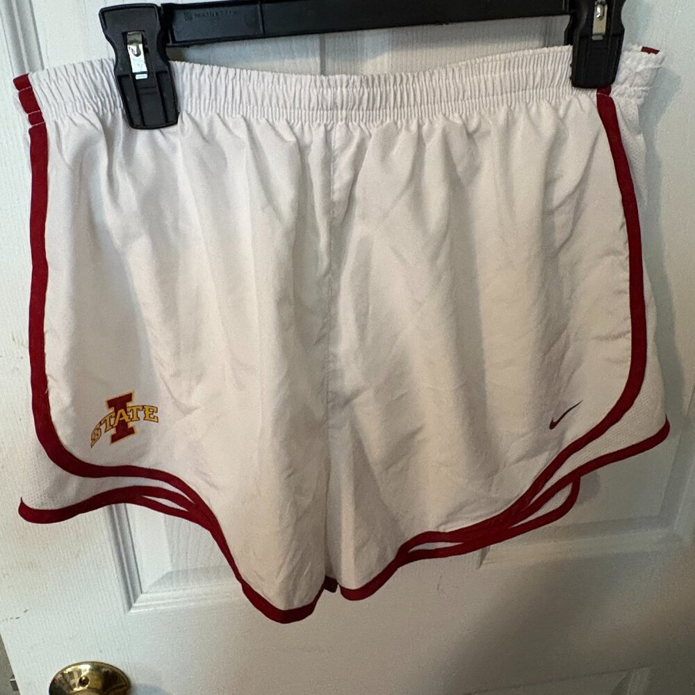 NWOT Nike Iowa State University running shorts L